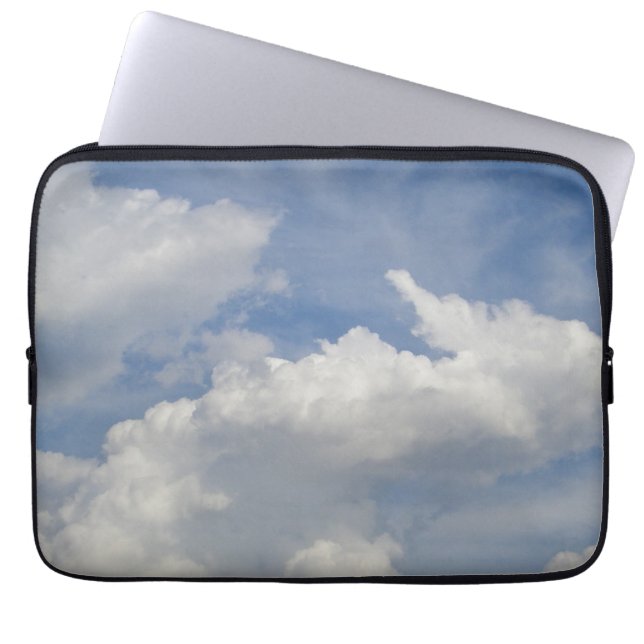 Capa Para Notebook Capinha de Laptop Sonhador de Nuvens (Frente)