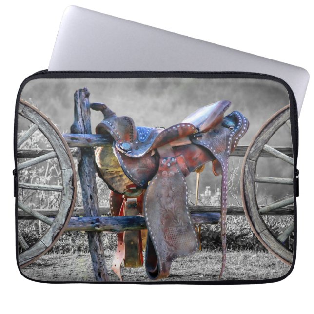 Capa Para Notebook Carneiro Saddle Corral Fence Western Wagon Wheels (Frente)