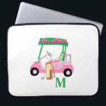 Capa Para Notebook Carrinho de Golfe Personalizado Feminino<br><div class="desc">Um charmoso carrinho de golfe único — rosa e verde — feito com gosto — pronto para correr — neste laptop. — Este é um presente de excelente para todos os amantes de golfe — divertido / atraente / único. Personalize-o com as suas iniciais/monograma. Se tiver alguma pergunta sobre design...</div>