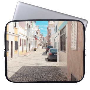 CAPA PARA NOTEBOOK CARRO PRETO ESTACIONADO FORA