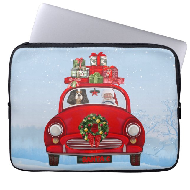 Capa Para Notebook Cavalier King Dog Em Carro Com Papai Noel (Frente)