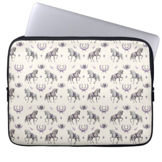 Capa Para Notebook Cavalo de Dressage Elegante e Pintura em Aquarela 