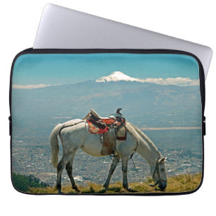 Capa Para Notebook Cavalo e vulcão, Quito, Equador
