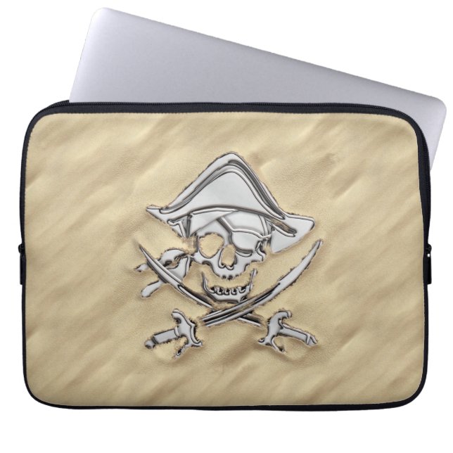 Capa Para Notebook Caveira de Pirata Prateada na Praia (Frente)