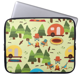 Capa Para Notebook Cena de acampamento - caravana, cadeiras de acampa