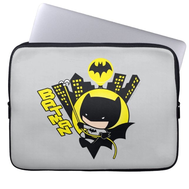Capa Para Notebook Chibi Batman Escalando A Cidade (Frente)