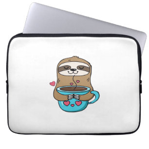 Capa Para Notebook Chibi Sloth Coffee Lover - Cute Kawaii Sloth Huggi