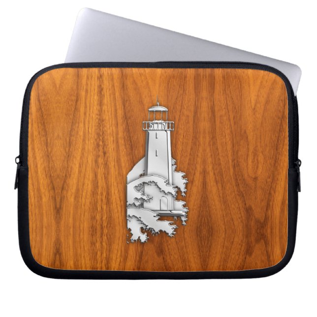 Capa Para Notebook Chrome Like Lighthouse on Teak Wood (Frente)