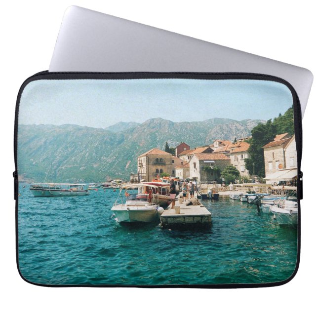 Capa Para Notebook Cidade costeira de Perast, Montenegro (Frente)