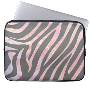 Capa Para Notebook Cinza de Zebra Light e Impressão rosa