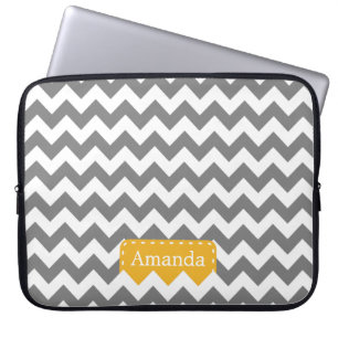 Capa Para Notebook Cinza Escura Chevron Yellow Nameplate
