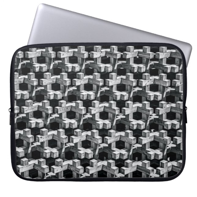 Capa Para Notebook Cinzas e cruz negra (Frente)