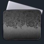 Capa Para Notebook Cinzas Metálicas E rendas de salsa preta<br><div class="desc">Cinzas escura metálicas elegantes,  com aspecto de alumínio escovado com um lugar de paisley floral preto.</div>