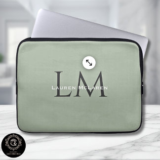 Capa Para Notebook Classic Sage Green Monogram Tech Style 