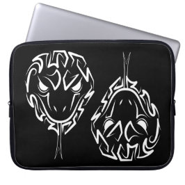 Capa Para Notebook Cobra de Tribal Negro e Branco
