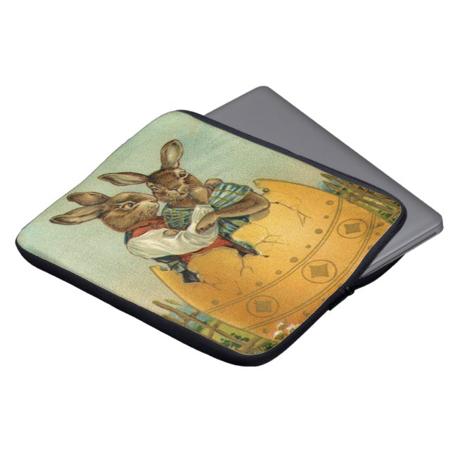 Capa Para Notebook Coelhos de Páscoa Vitorianos Antigos em um Ovo de  (Frente Topo)