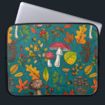Capa Para Notebook Cogumelos, folhas, loucos e bagas de outono, em az<br><div class="desc">Padrão vetorial а pintado com vários cogumelos do outono,  folhas caídas,  bolotas,  bagas e insetos</div>