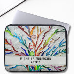 Capa Para Notebook Colorido do Artista<br><div class="desc">A bolsa de laptop deste artista é decorada com um mosaico colorido e uma tipografia moderna. Facilmente personalizável. Mosaico original © Michele Davies.</div>