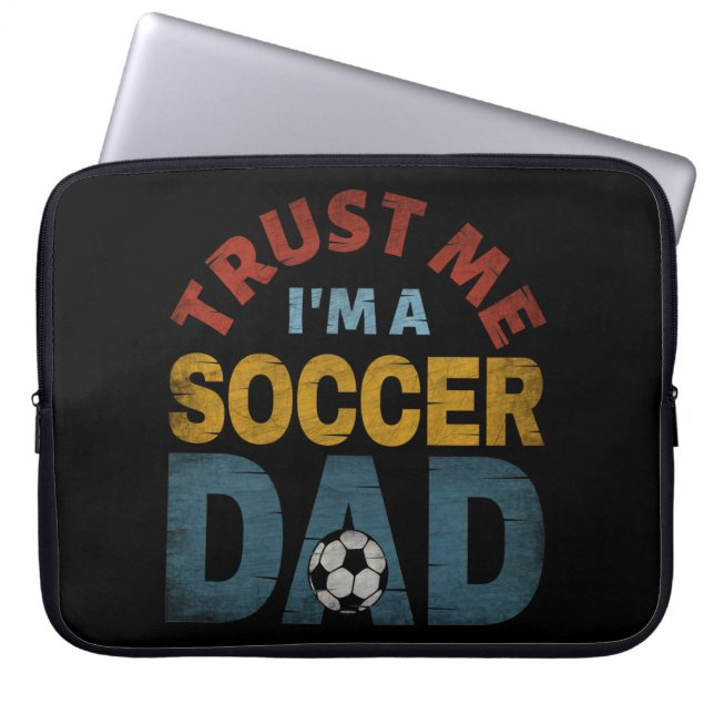 CAPA PARA NOTEBOOK CONFIE EM MIM SOU UM PAI DE JOGADOR DE FUTEBOL (Frente)