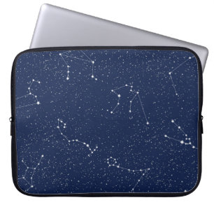 Capa Para Notebook Constelações do Zodiac com um céu estrelado azul e