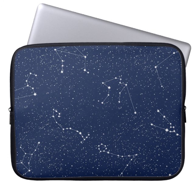 Capa Para Notebook Constelações do Zodiac com um céu estrelado azul e (Frente)