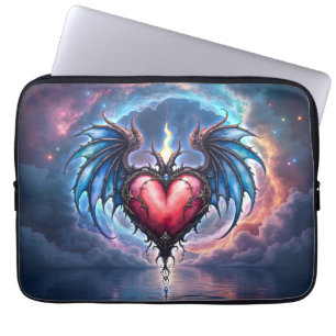 Capa Para Notebook Coração Flamebound da Lua – Amor Cósmico Gótico