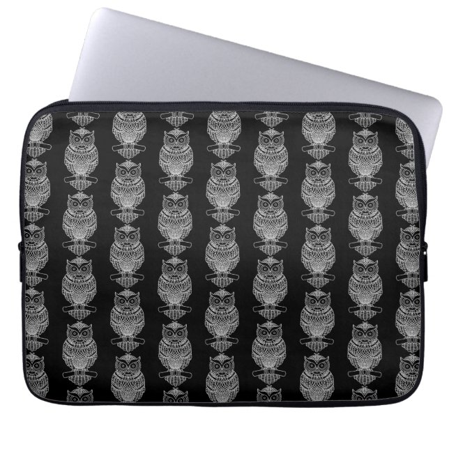 Capa Para Notebook Coruja (preta) - Capuz para Laptop (Frente)
