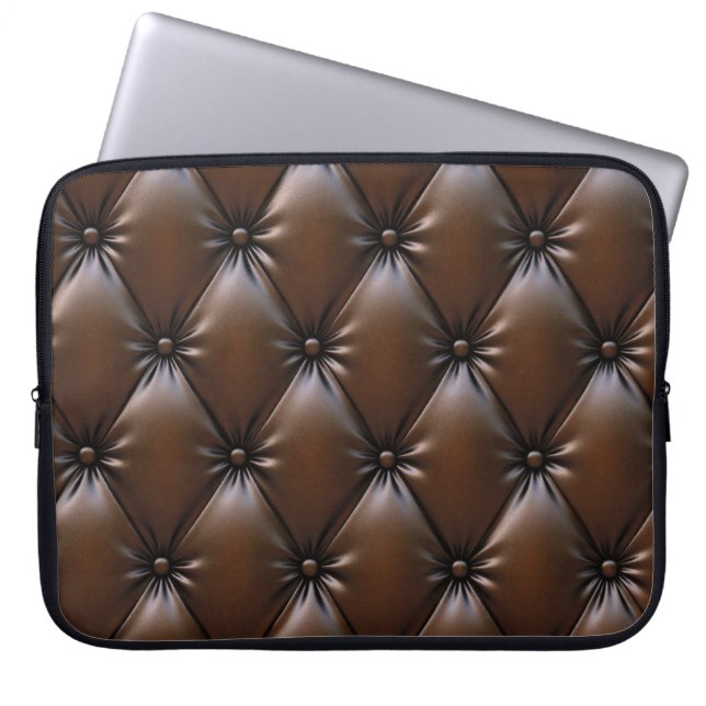 Capa Para Notebook Couro de Chocolate: Textura de Upholsteria Luxuosa (Frente)