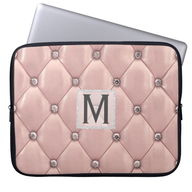 Capa Para Notebook Couro Negra Dourada Girly Rosa|Diamantes Monograma (Frente)