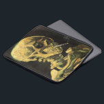 Capa Para Notebook Crânio com cigarro queimado por Vincent van Gogh<br><div class="desc">Crânio com Cigarro queimado por Vincent van Gogh é um apos impressionismo de arte de vintage que ainda pinta a vida. Um retrato do esqueleto humano fumando. Imagem do excelente a utilizar em produtos anti-tabagismo. Fumar matares 1.000 a cada ano, ajudar alguém a parar de fumar hoje. Imagem de excelente...</div>