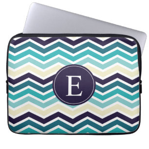 Capa Para Notebook Creme Azul Marinho Monograma Chevron