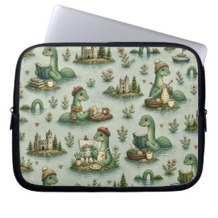 Capa Para Notebook Críptidos Aconchegantes Nessie Monstro do Lago Nes