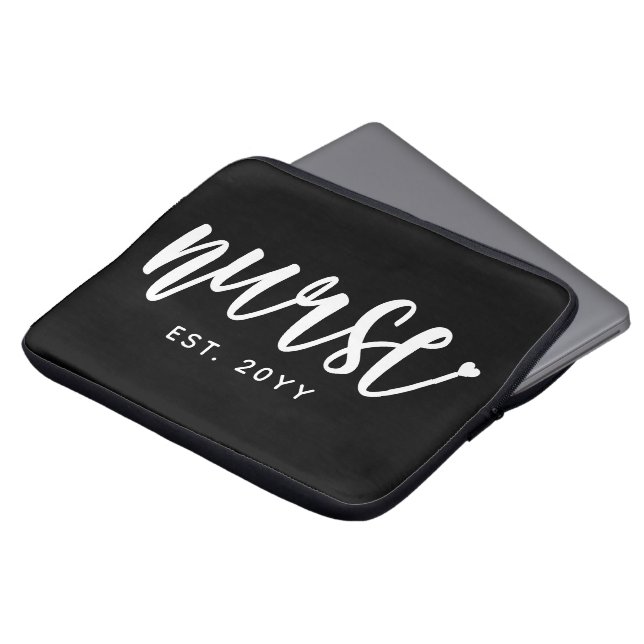 Capa Para Notebook Custom Nurse Est Typography Nurse RN graduation (Frente Topo)