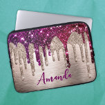 Capa Para Notebook Cute modern Pink red Glitter Drips monogram<br><div class="desc">Make back to school fun with this Cute personalised laptop sleeve. It is designed with elegant girly pink magenta glitter drips. To make it extra special, it is also monogrammed and personalized with name or text as you wish. click the "customize further" link and use the design tool to modify...</div>