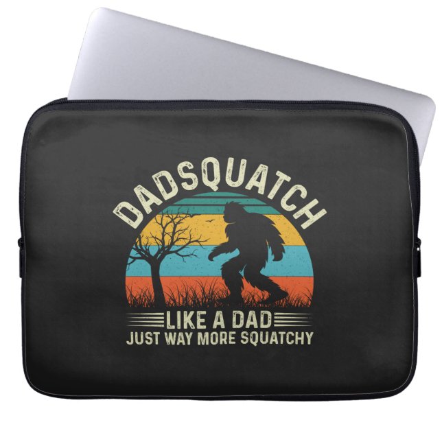 Capa Para Notebook Dadsquatch Como Um Pai Muito Mais Escamoteado (Frente)