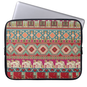Capa Para Notebook Damasco, floral e geométrico com patchwo colorido