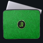 Capa Para Notebook Damascos Florais Vermelhos Brilhantes E Embalados<br><div class="desc">Verde brilhante monograma com sotaque preto e metálico. Efeito de relevo do padrão floral do ornamentado e aparência de madeira pintada. Poucas cores estão disponíveis,  mas sinta-se livre para solicitar qualquer cor que desejar. Design é apenas uma imagem e não uma textura real em relevo ou madeira.</div>