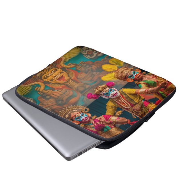 Capa Para Notebook Dançarinos Máscaras Balineses Indonésios (Frente Inferior)