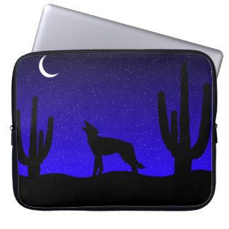 Capa Para Notebook Desert Coyote Howling na Lua