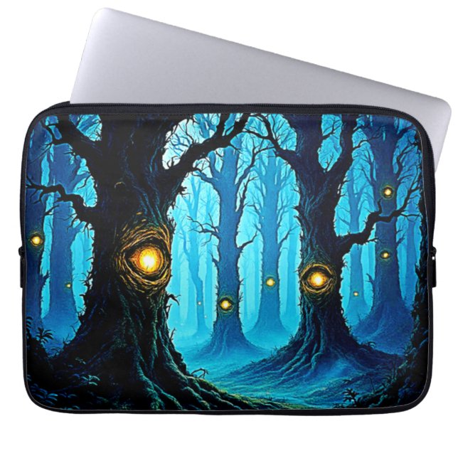Capa Para Notebook Design de Floresta de Olhos de Fantasia Sombria (Frente)