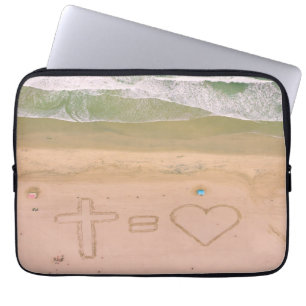 Capa Para Notebook Deus é igual a amor, Jesus é amor, mar de praia