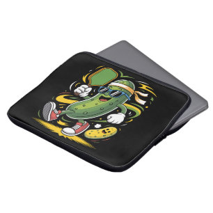 Capa Para Notebook Dill Pickle Jogando Pickleball