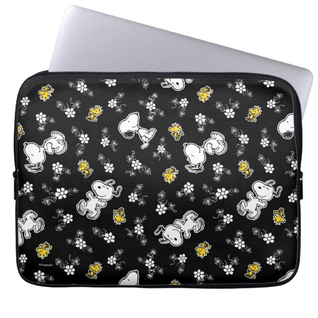 Capa Para Notebook Divertimento e flores do Snoopy & Woodstock (Frente)