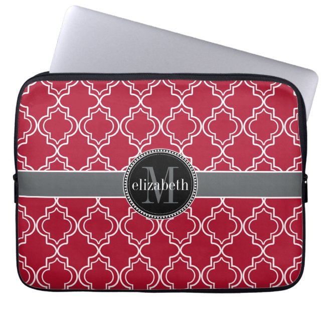 Capa Para Notebook Dk Berry Red Black Marroquino Quatrefoil Monograma (Frente)