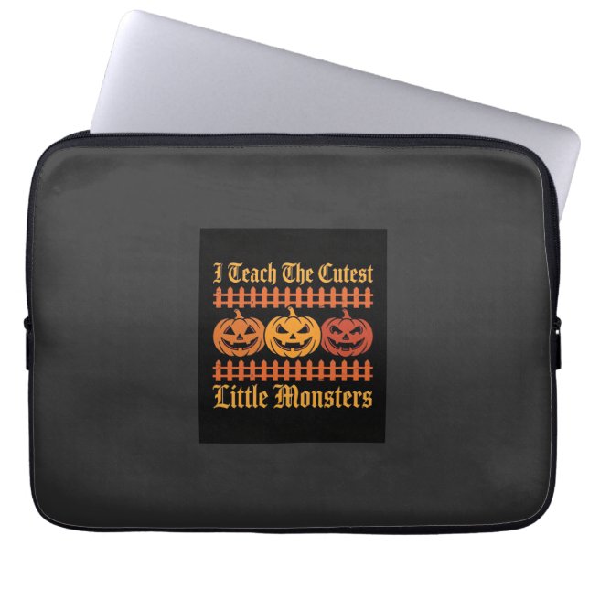 Capa Para Notebook Doces ou Travessuras do Halloween Monstrinhos Abób (Frente)