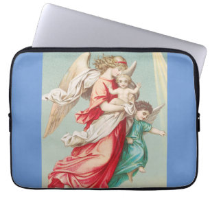 Capa Para Notebook Dois anjos carregam uma criança pequena