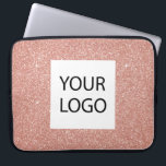 Capa Para Notebook Dourado brilho rosa rosa rosa - Promocional de log<br><div class="desc">Cor de rosa rosa rosa Dourada Faux Glitter e Sparkle Elegant Personated Logo Logo Laptop Bag ou Capa Promocional. Este caso pode ser personalizado para incluir o logotipo da sua empresa ou da sua empresa.</div>