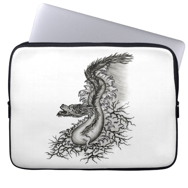 Capa Para Notebook Dragão chinês, Design preto e branco em tatuostilo (Frente)