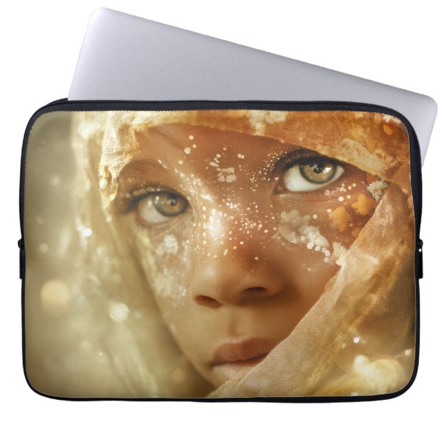 Capa Para Notebook Dreamlike Children Portrait | Golden Veil Gaze (Frente)