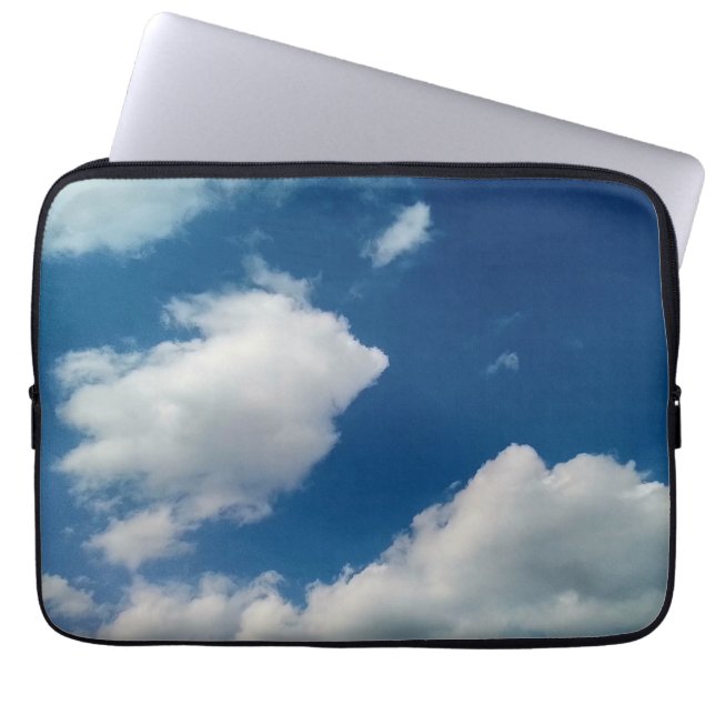 Capa Para Notebook Duas nuvens moles (Frente)